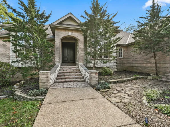 3464 E Bluff Point Drive, Ozark, MO 65721
