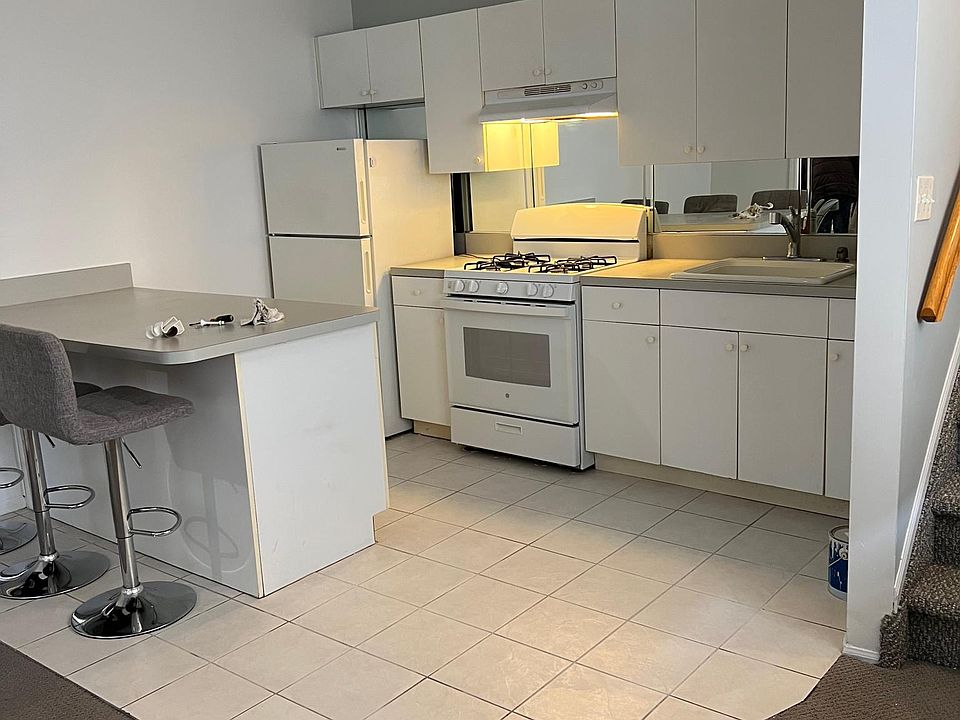 1st image of 55 Arden Ave #1