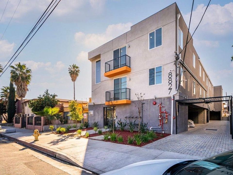 1st image of 8827 Van Nuys Blvd #105