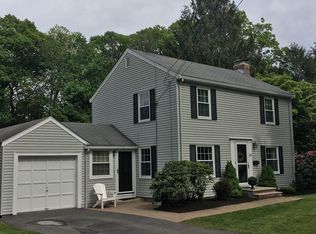 35 Macarthur Rd, Natick, MA 01760