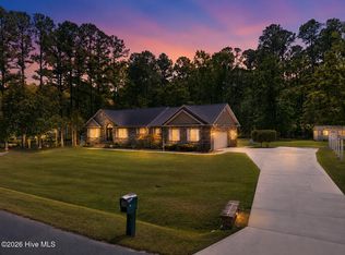 519 Boundaryline Drive NW, Calabash, NC 28467