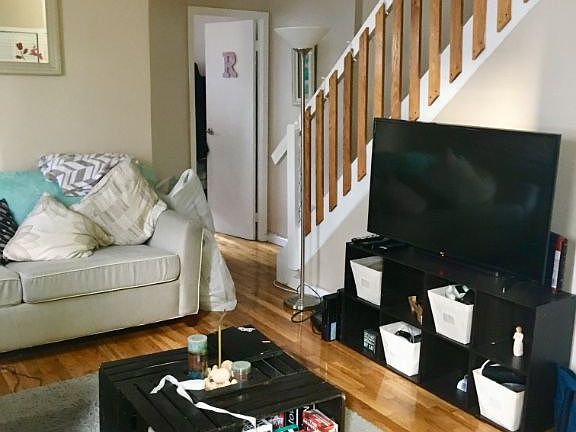 4th image of 303 E 95th St #6A