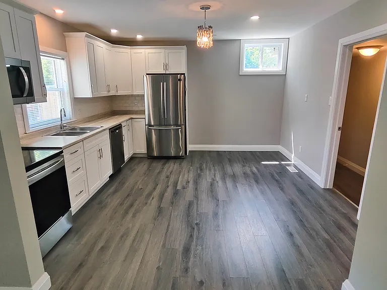 50 Pearl St — Photo 18