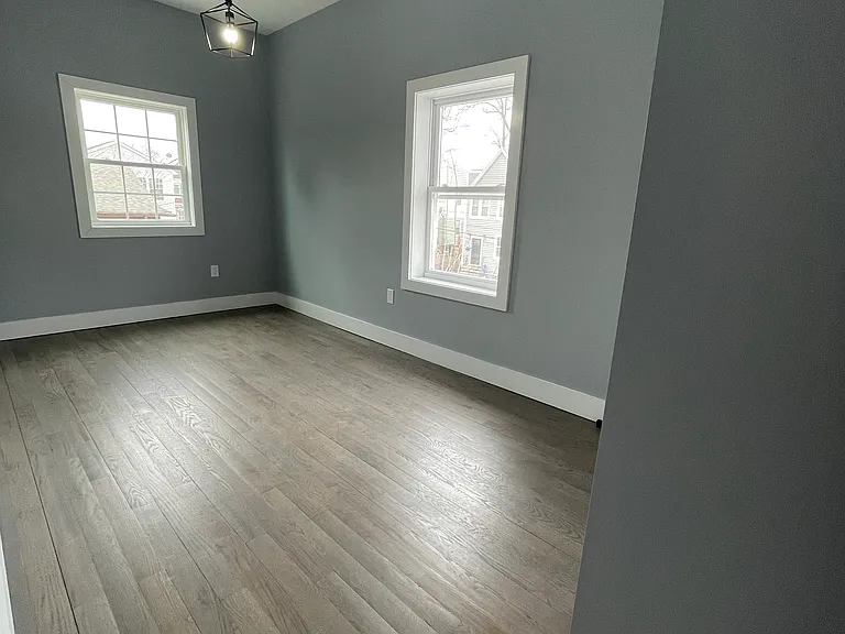 101 Woodlawn Ave #2 — Photo 3