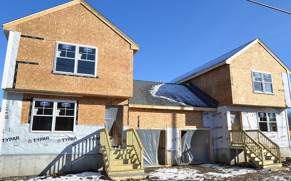 2nd image of 29 Josephine Ave #29