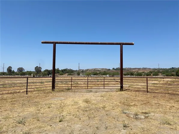 35820 Belle Chaine Loop, Temecula, CA 92592