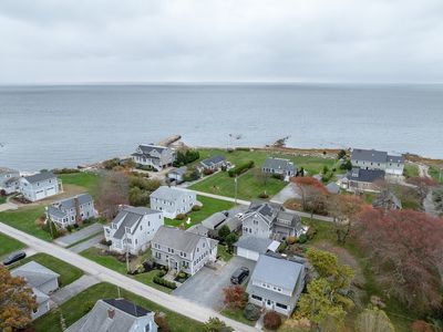 7 Mattakiset Rd, Mattapoisett, MA, 02739