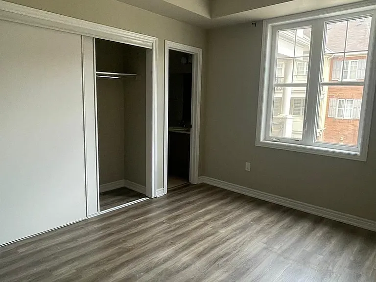 269 Georgian Dr #205 — Photo 8