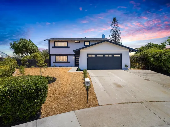 10051 View Crest Ct, Spring Valley, CA 91977