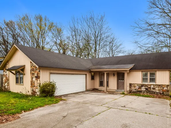 2176 Woodfield Park Rd, Memphis, TN 38134