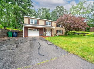 14 Shawnee Dr, Nashua, NH 03062
