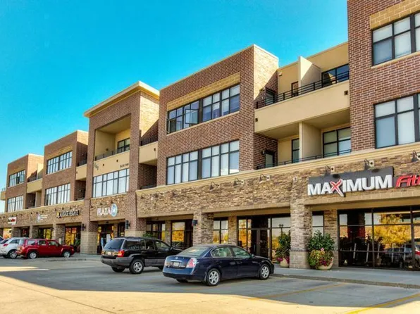 640 S 50th St Unit 1210, West Des Moines, IA 50265