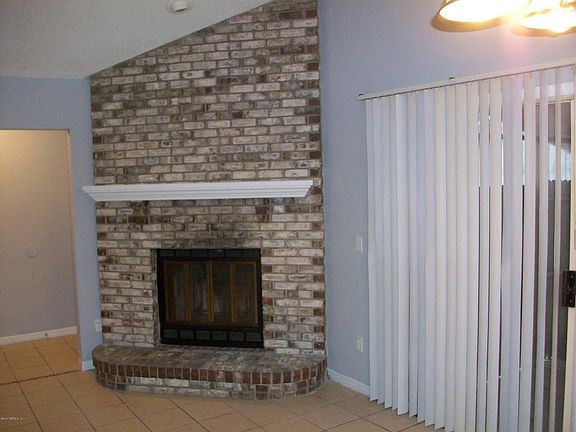 2nd image of 3052 Cobblewood Ln W