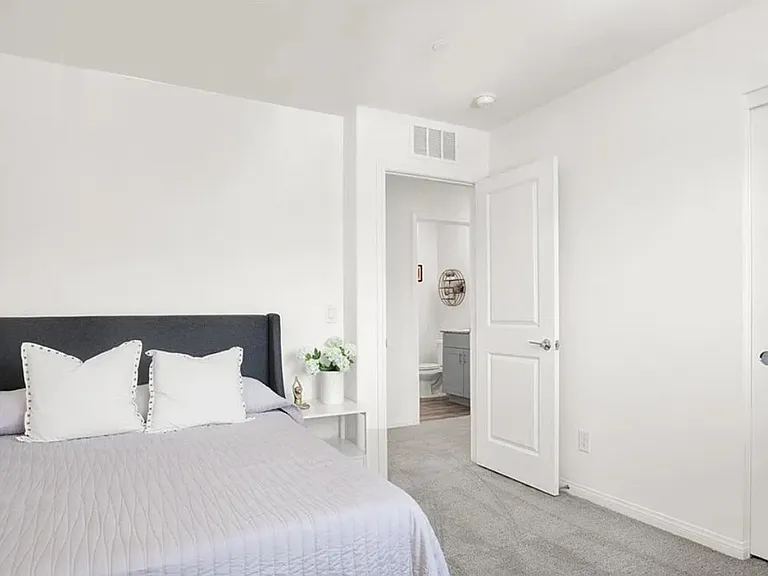 2766 Atomic Tangerine Way #1 — Photo 4