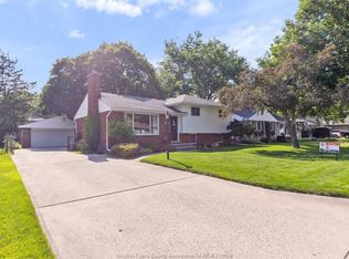 3659 Bruce Ave, Windsor, ON N9E 1W9