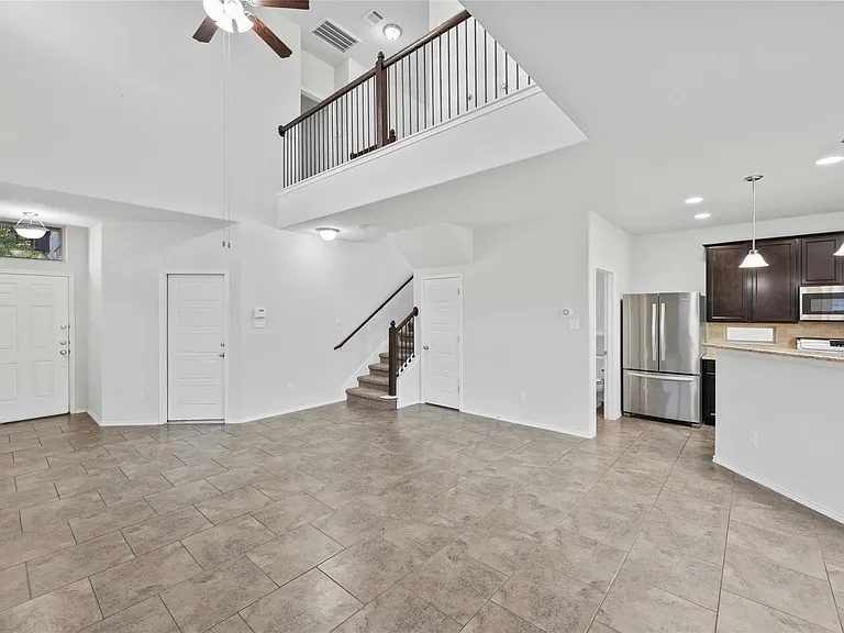9924 Milla Cir — Photo 2