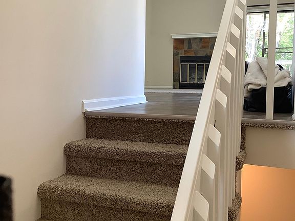 3rd image of 6716 S 152nd St