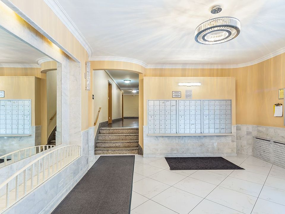 1st image of 8419 51st Ave APT 5L
