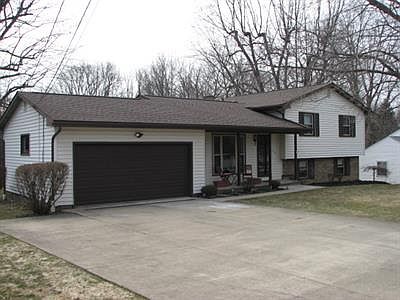 1st image of 443 Swank Dr