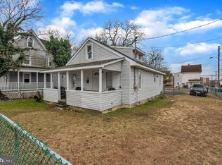 300 S 4th St, Millville, NJ 08332