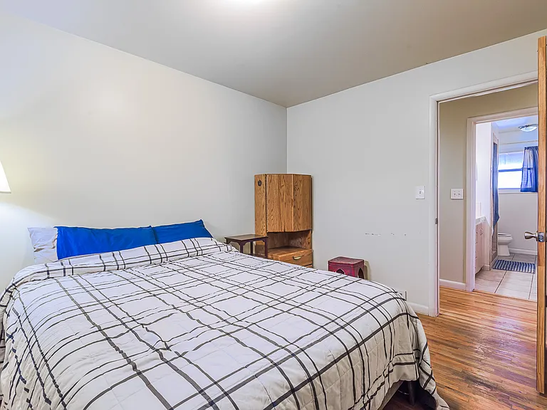 949 E Gregson Ave #1 — Photo 22