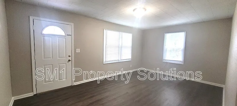 2 bed, 1.0 bath, 800 sqft, $1,195 — Photo 3