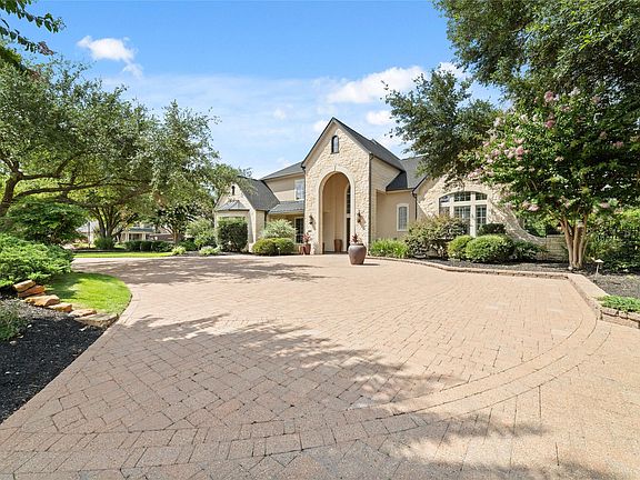 2nd image of 16603 Hamilton Park Dr