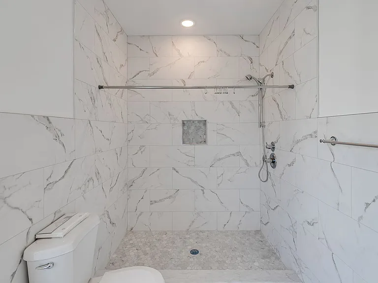 2636 Annin St #1 — Photo 24
