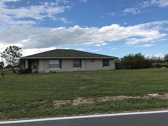 3rd image of 7401 Wisteria Ln