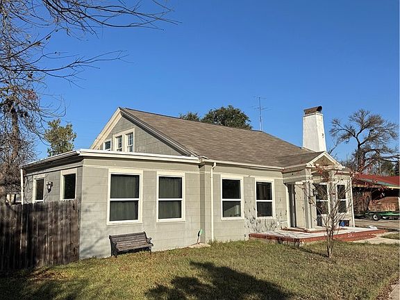 2nd image of 1304 3rd St