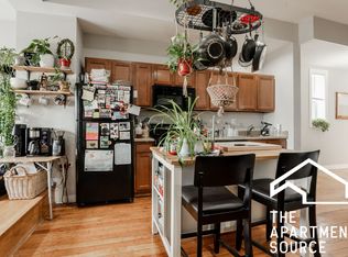 3216 W Augusta Blvd APT 2, Chicago, IL 60651