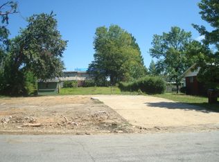 1206 Bienville St, Tupelo, MS 38801