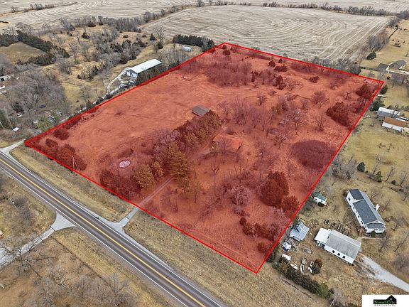 2nd image of 1606 N 4th Rd