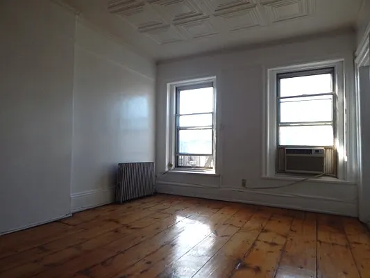 Rented by Realty Collective | media 3