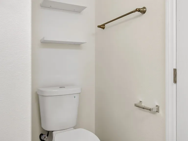 844 N Morgan St #A — Photo 18