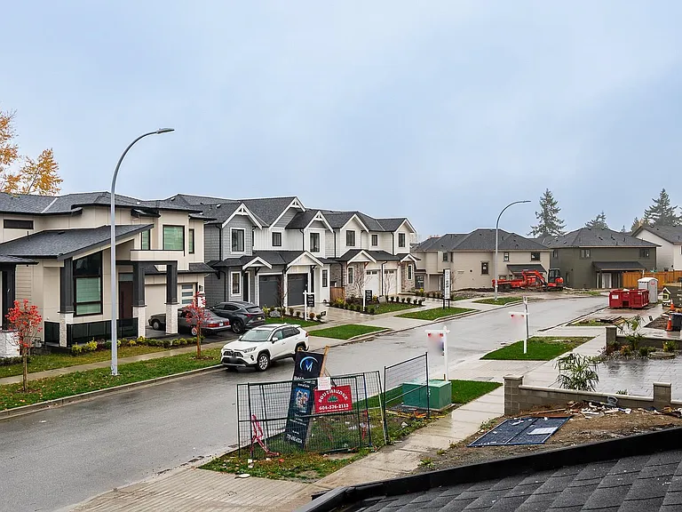 166XX 18a Ave #UPPER AND MAIN — Photo 25