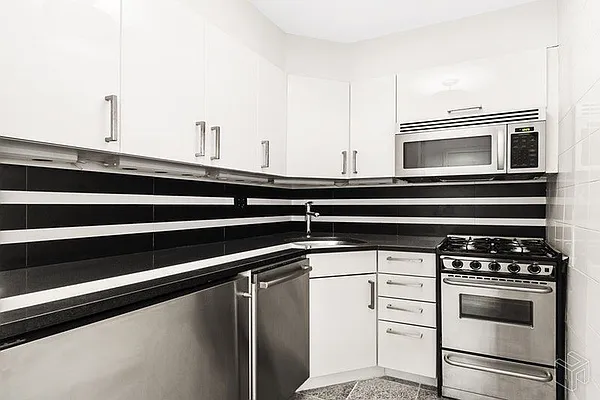 Sold by Halstead Real Estate | media 3