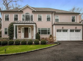 5 Ogden Rd, Scarsdale, NY 10583