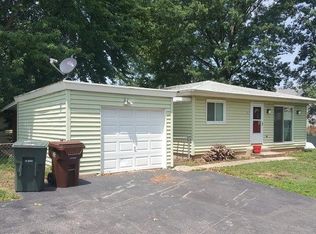 58 Plum Tree Dr, Saint Peters, MO