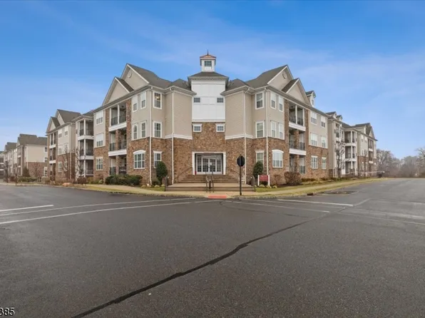 7110 Minuteman Ln, Franklin Twp., NJ 08873
