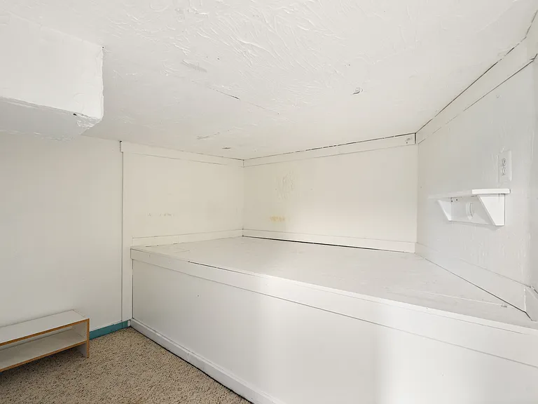 Extra space in the lower level