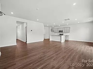 2317 Blue Sky Meadows Dr — Photo 5
