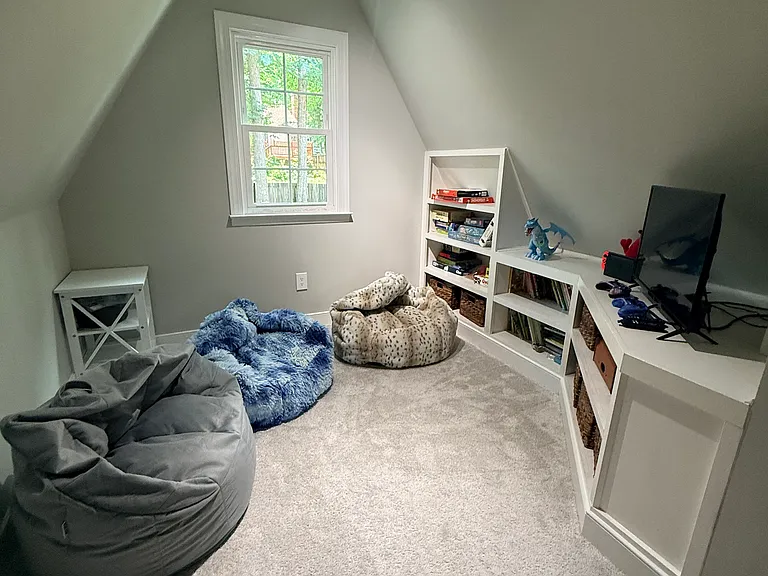 12819 Ashtree Rd — Photo 15