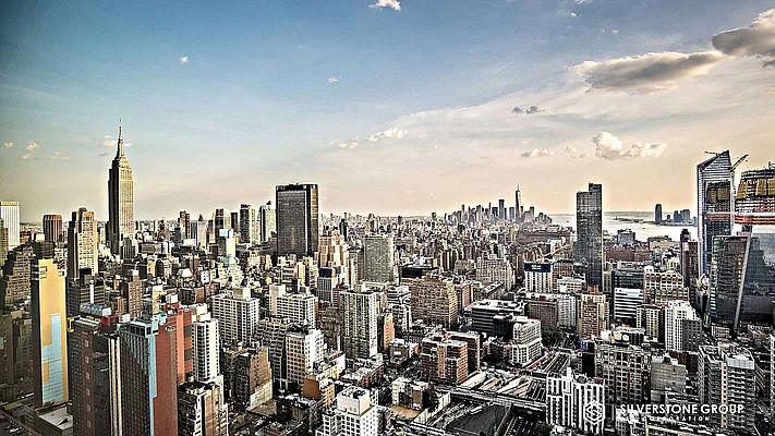 Rented by Silverstone Group USA Corp. | media 51