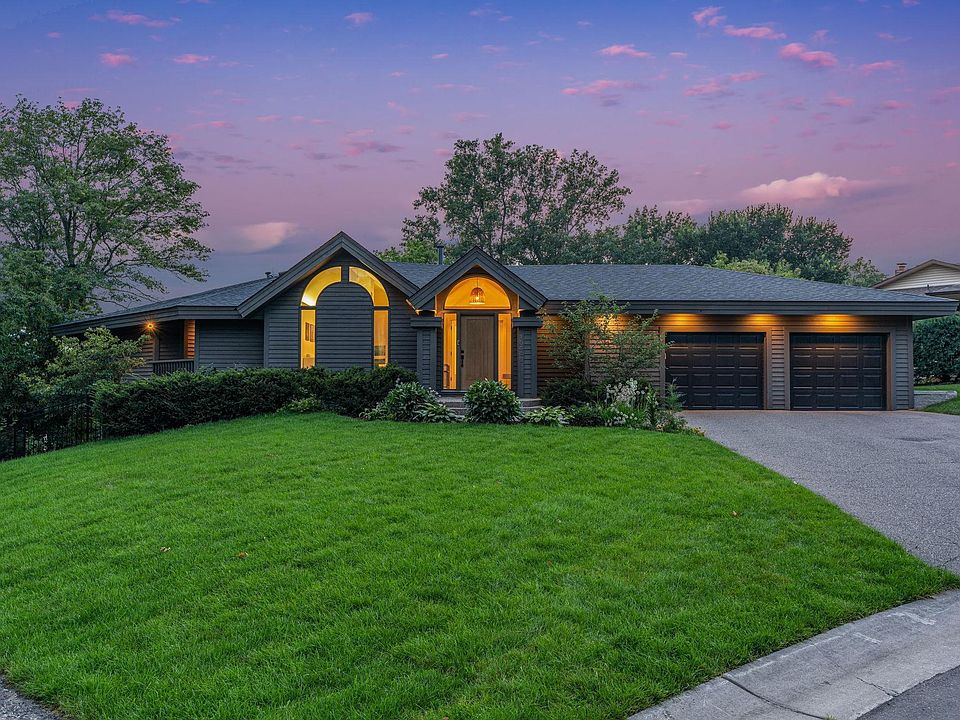 1st image of 15446 Village Woods Dr