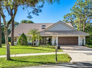 2406 NW 40th Cir, Boca Raton, FL 33431