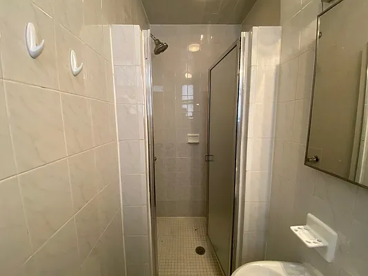 Rented by Zjama Realty Corp | media 8