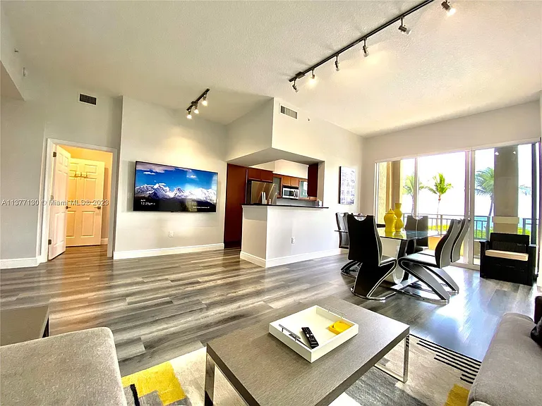 2080 S Ocean Dr #111 — Photo 21