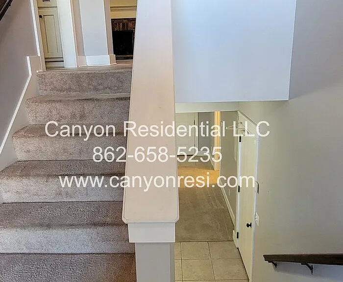7451 Pfizer Dr — Photo 8