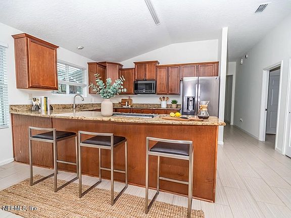 3rd image of 4631 GLENDAS MEADOW Drive
